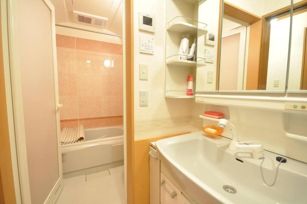 Holiday home 2s Jr Yamanote Komagome, 3 Storey 101sq 4br, Freepark *
