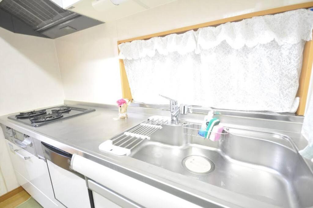 2s Jr Yamanote Komagome, 3 Storey 101sq 4br, Freepark Holiday home *
