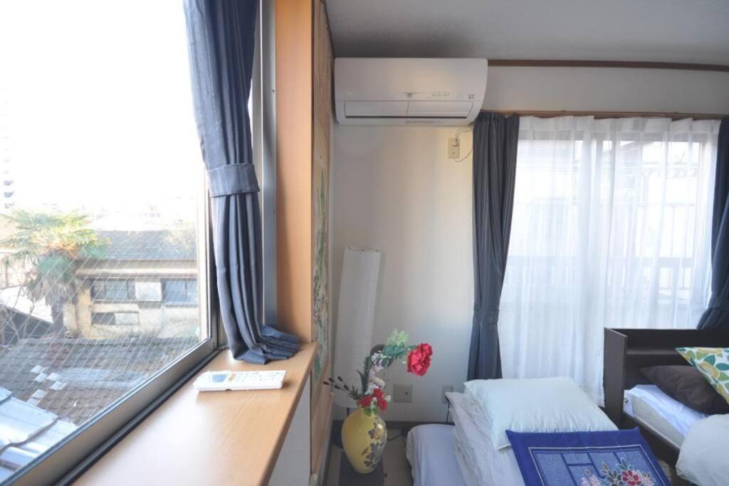 2s Jr Yamanote Komagome, 3 Storey 101sq 4br, Freepark Holiday home *