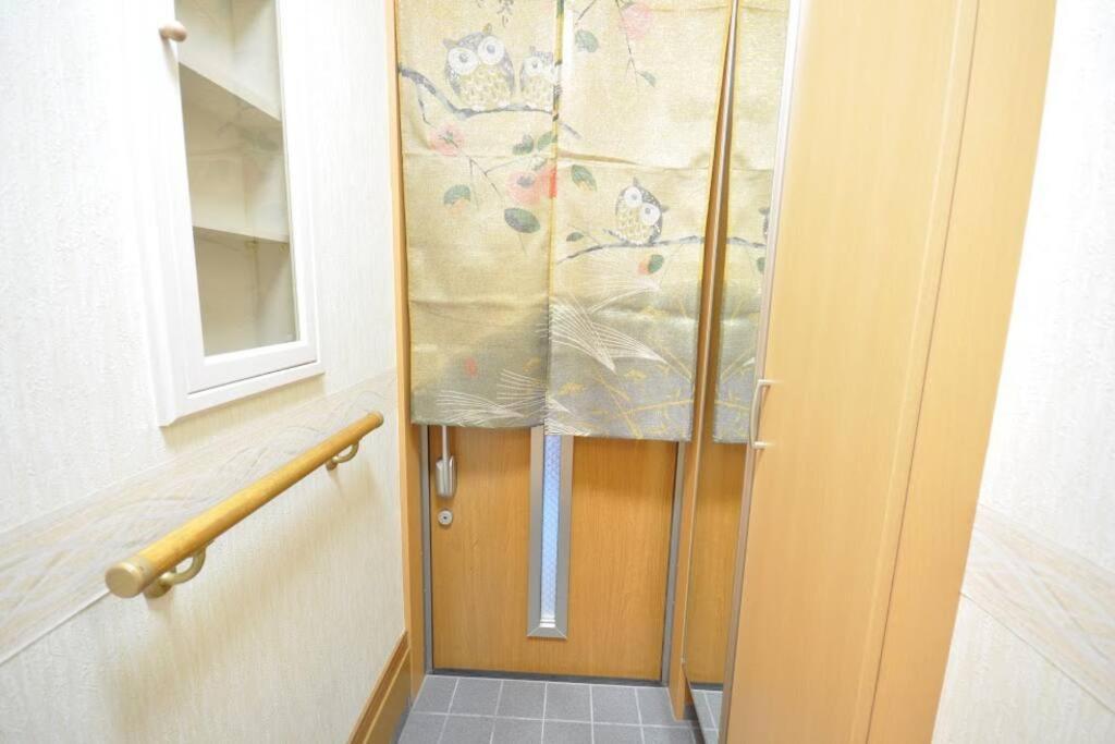 2s Jr Yamanote Komagome, 3 Storey 101sq 4br, Freepark Holiday home Tokyo