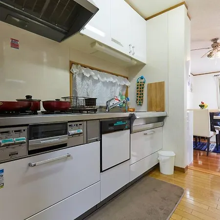 2S Jr Yamanote Komagome, 3 Storey 101Sq 4Br, Freepark Tokyo Exterior photo